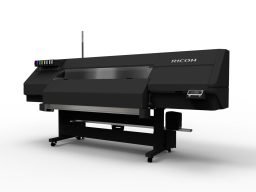 Direct garment printer for custom T-shirt printing