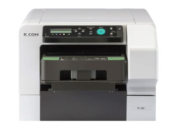 Direct garment printer for custom T-shirt printing